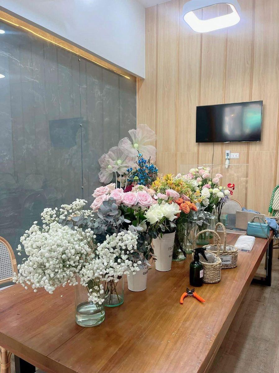 โต๊ะเตรียมดอกไม้สำหรับเวิร์กช็อป